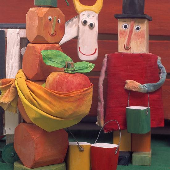 Foto af dukkerne fra stykket