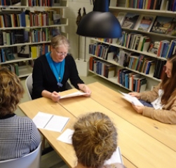 bibliotekaren lÃ¦ser op